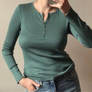 OYSHO ribbed long sleeve button up t-shirt / Size M